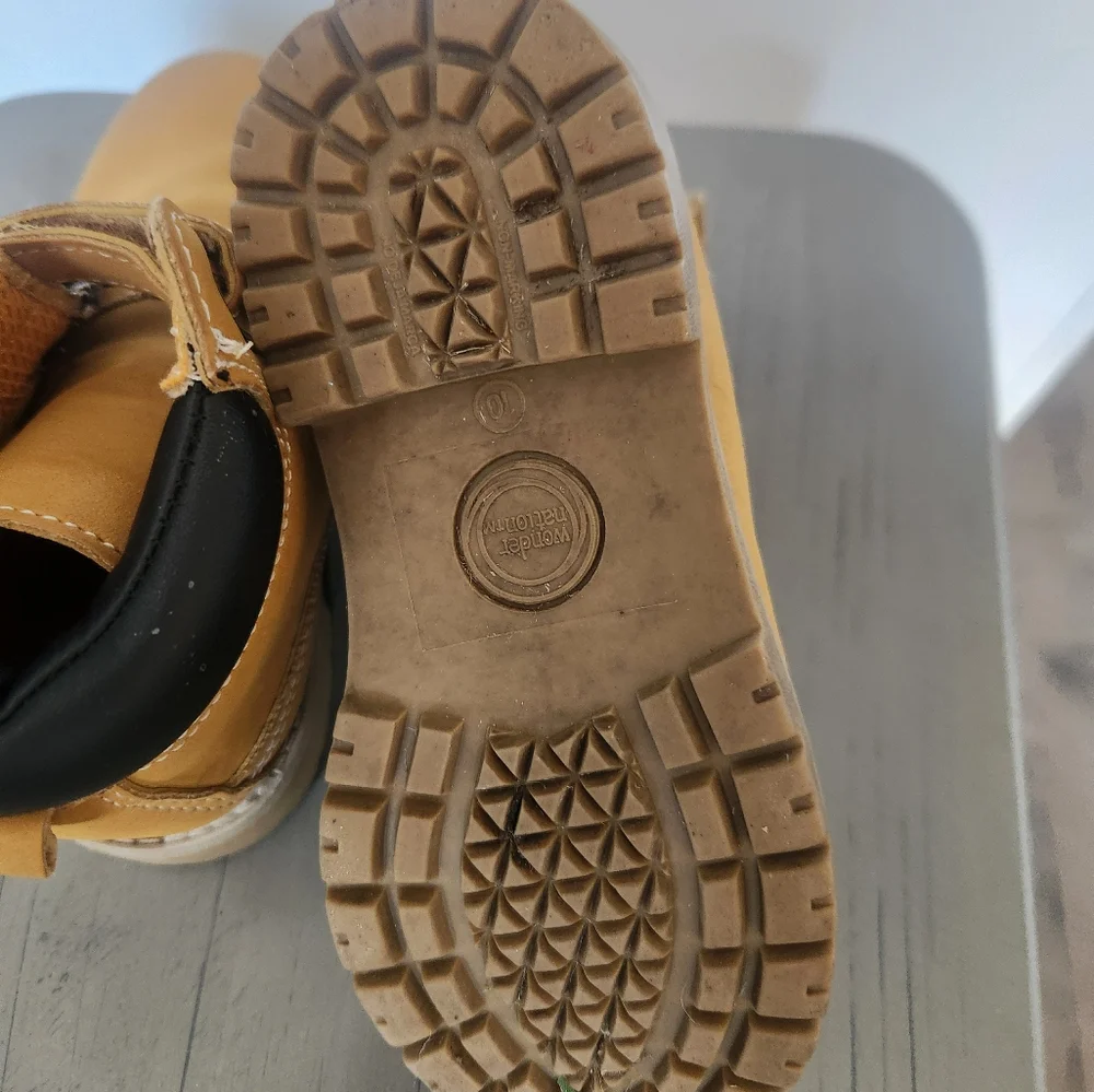 Wonder Nation Kids Tan Boots with Black Laces And Velcro